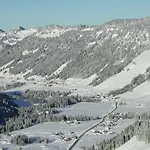 Appartement Alpenroesle - Berge - Ruhe - Traumaussicht, 2- Und 3-raum-wohnungen, Panoramasauna