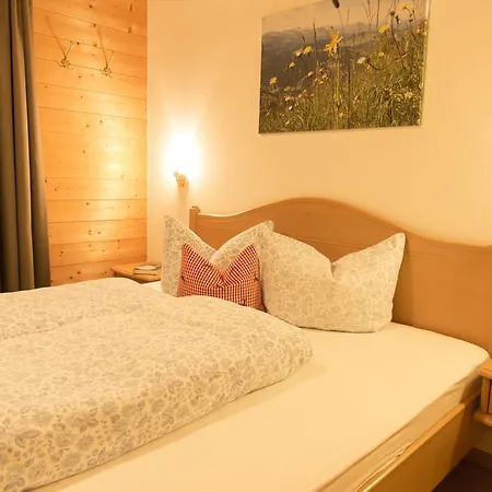 Apartment Alpenroesle *